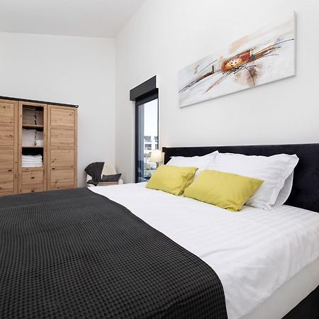 Luxury Villa Adria Apartments Krk Town Zewnętrze zdjęcie