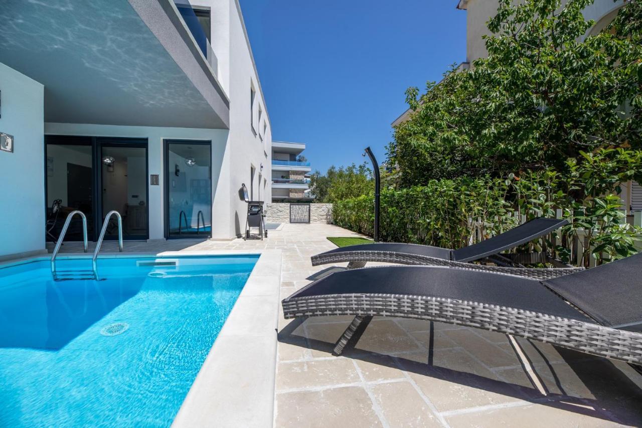 Luxury Villa Adria Apartments Krk Town Zewnętrze zdjęcie