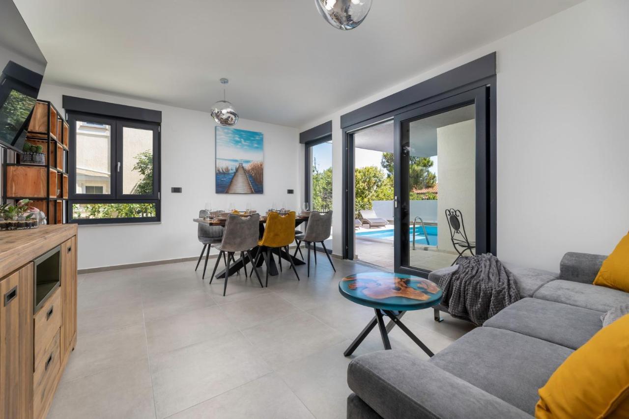 Luxury Villa Adria Apartments Krk Town Zewnętrze zdjęcie