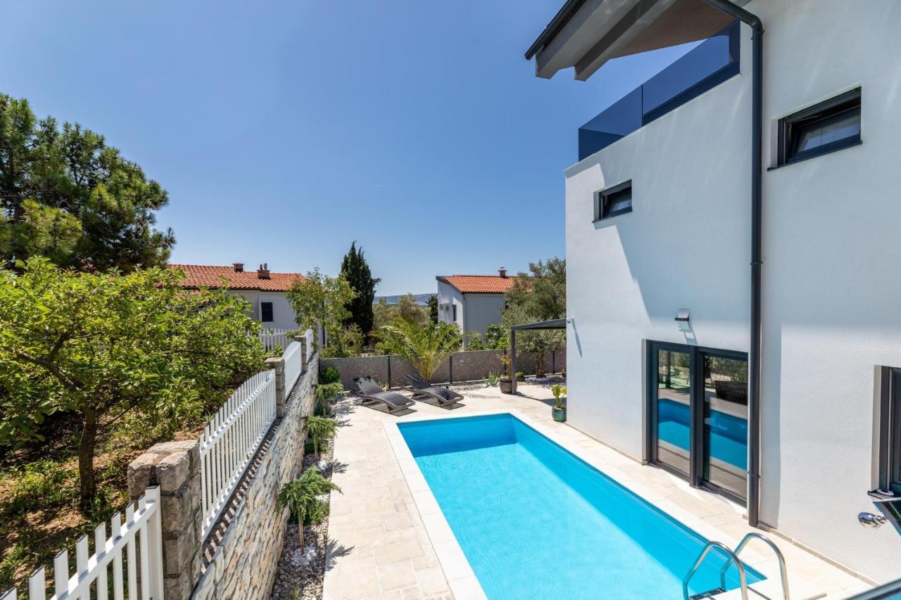 Luxury Villa Adria Apartments Krk Town Zewnętrze zdjęcie