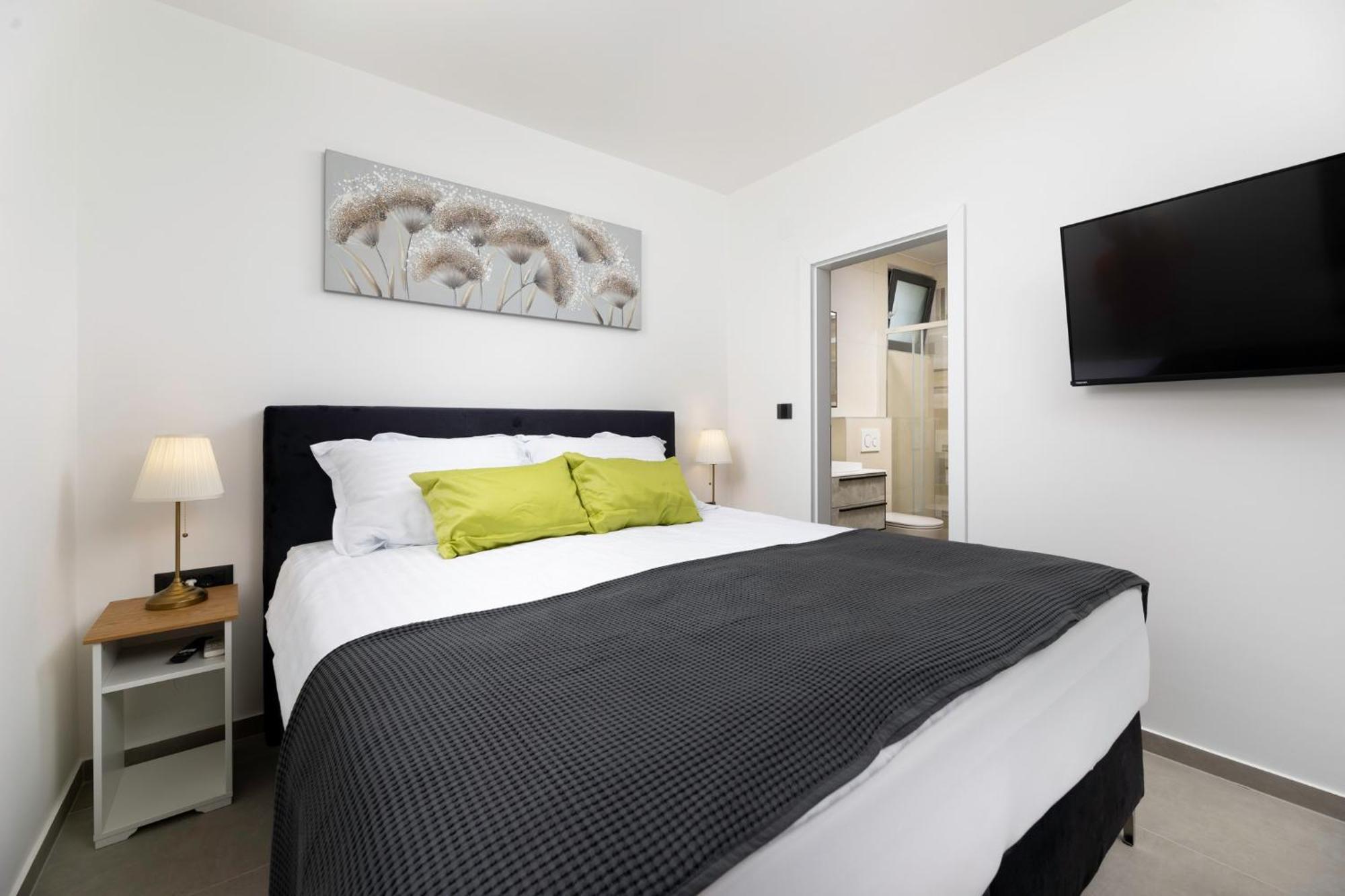 Luxury Villa Adria Apartments Krk Town Zewnętrze zdjęcie