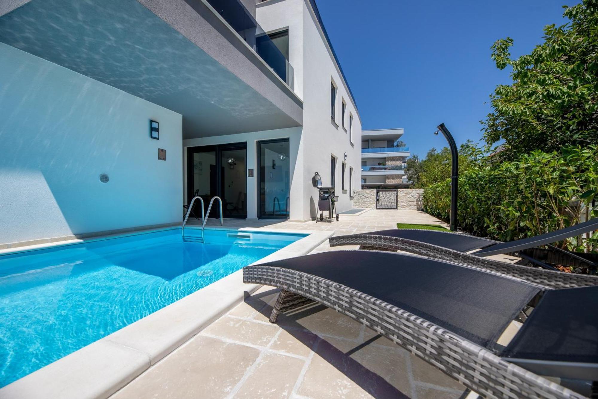 Luxury Villa Adria Apartments Krk Town Zewnętrze zdjęcie