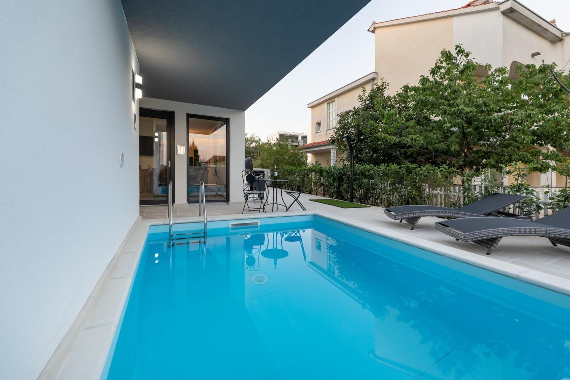 Luxury Villa Adria Apartments Krk Town Zewnętrze zdjęcie