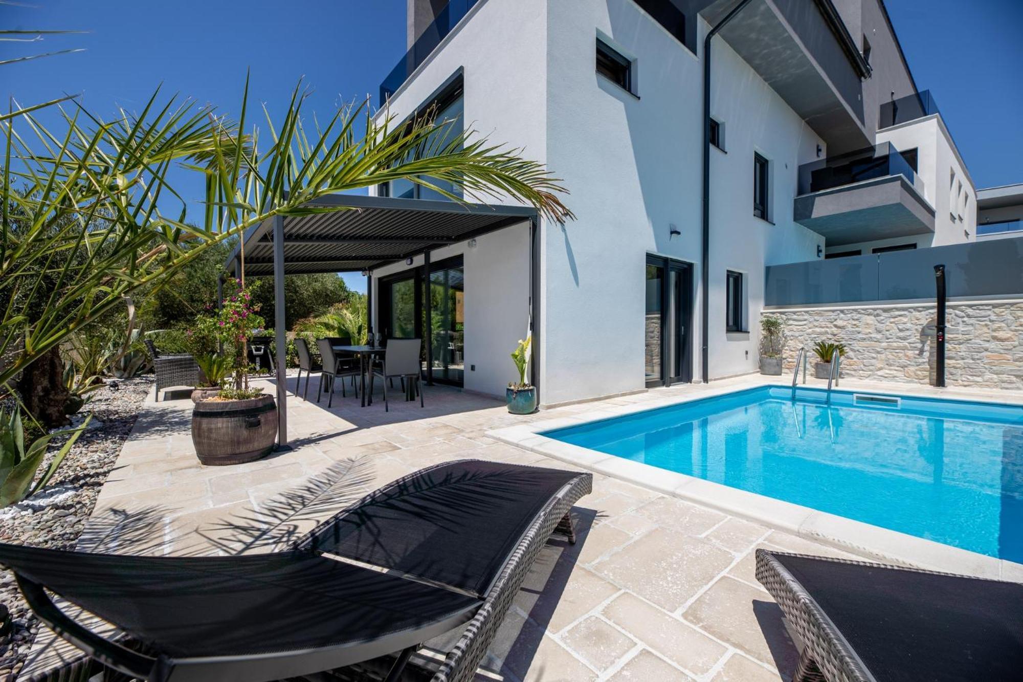 Luxury Villa Adria Apartments Krk Town Zewnętrze zdjęcie
